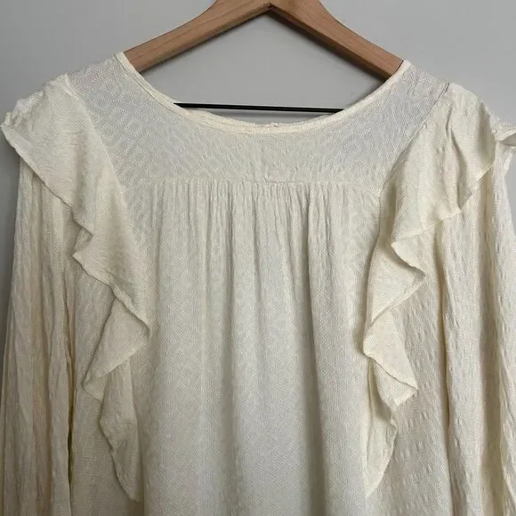 Universal Thread Ruffle Top - Picture 5 of 9